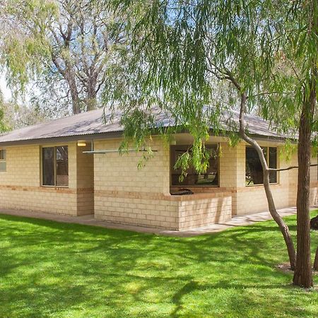 Siesta Park Holiday Resort Absolute Beachfront Resort Busselton Exterior foto