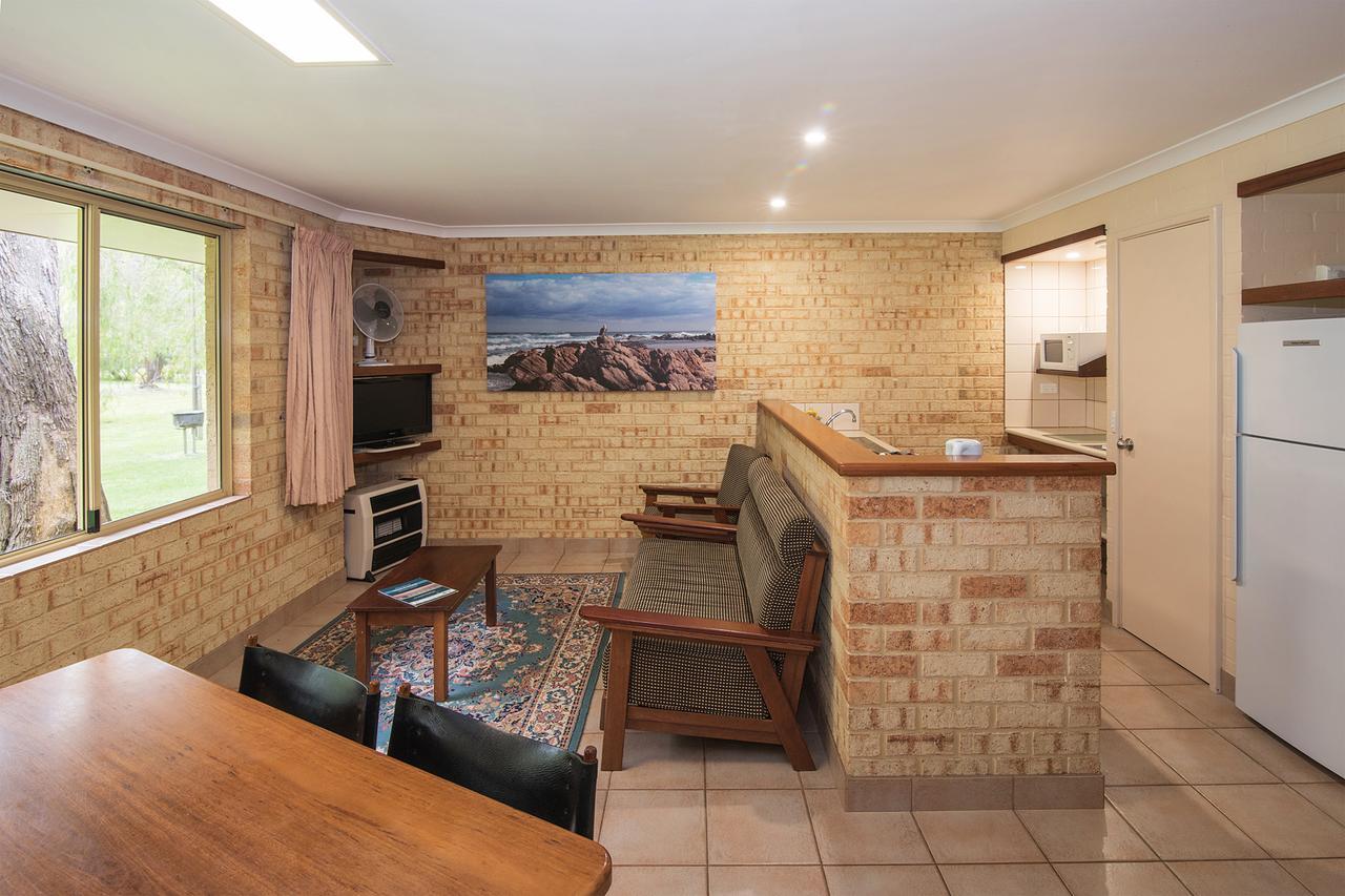 Siesta Park Holiday Resort Absolute Beachfront Resort Busselton Zimmer foto